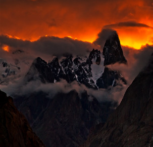 Sun setting behind Uli Biaho (6109m)