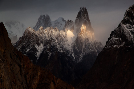 Uli Biaho (6109m)